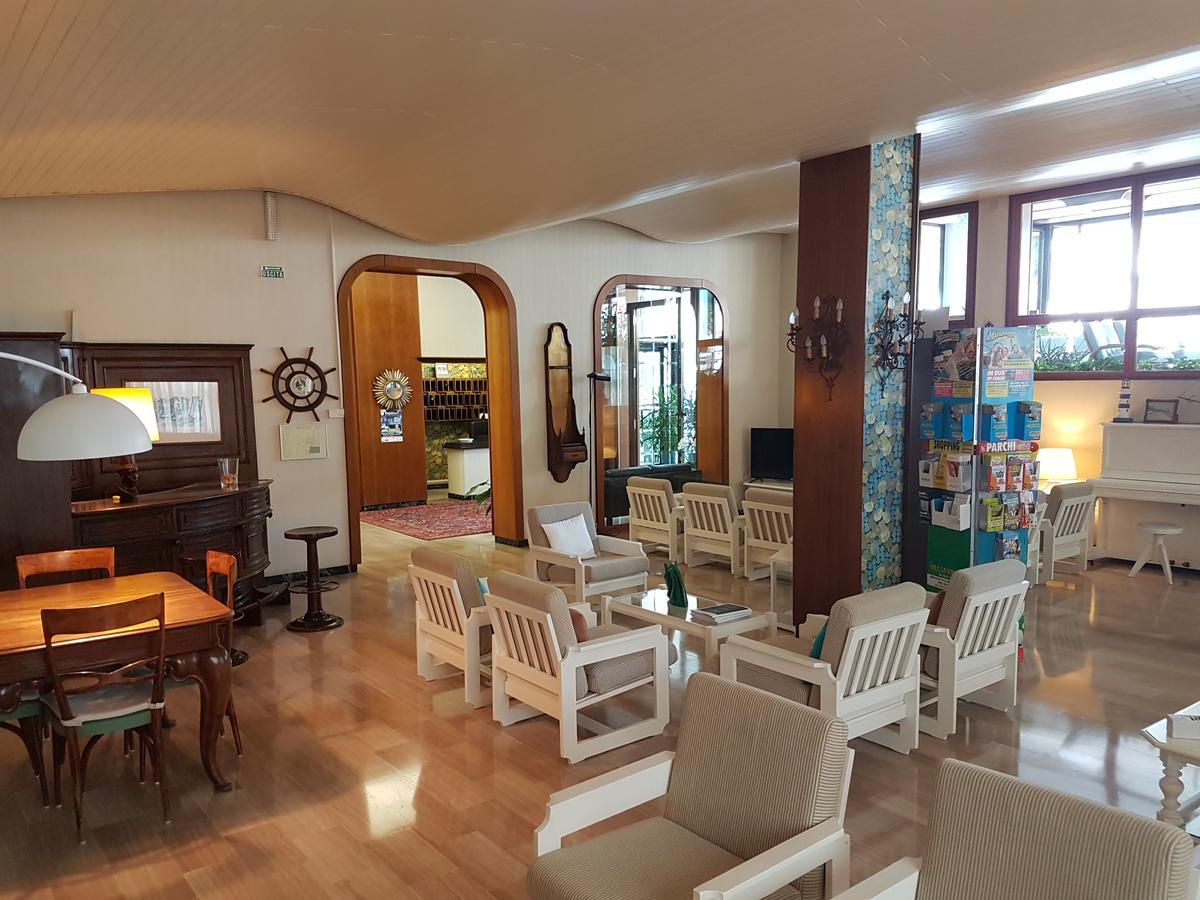 Hotel Residence Adriana Cesenatico Luaran gambar