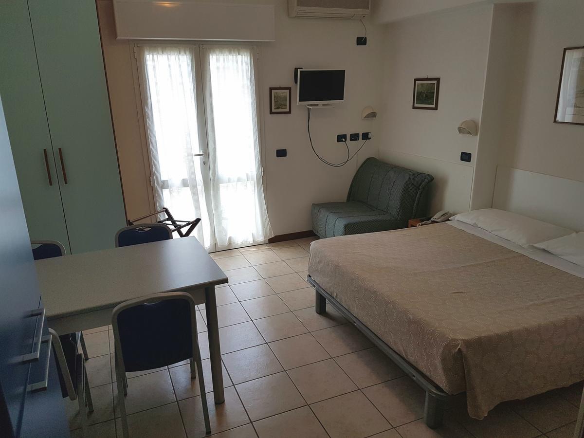 Hotel Residence Adriana Cesenatico Luaran gambar